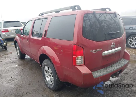 2008 Nissan Pathfinder S z USA, uszkodzony, nr VIN 5N1AR18BX8C647761